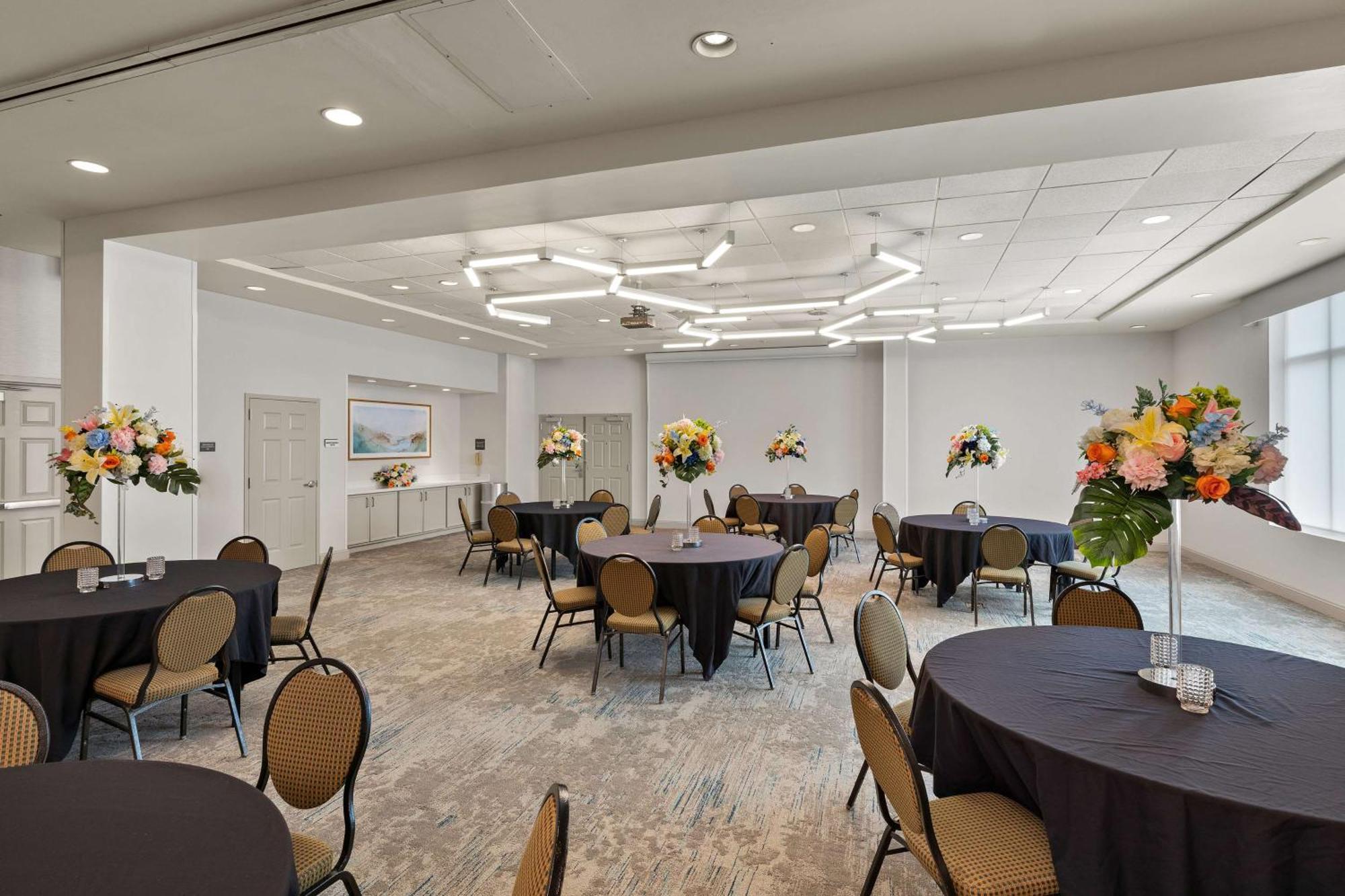 Hilton Garden Inn Atlanta East/Stonecrest Lithonia Exterior photo