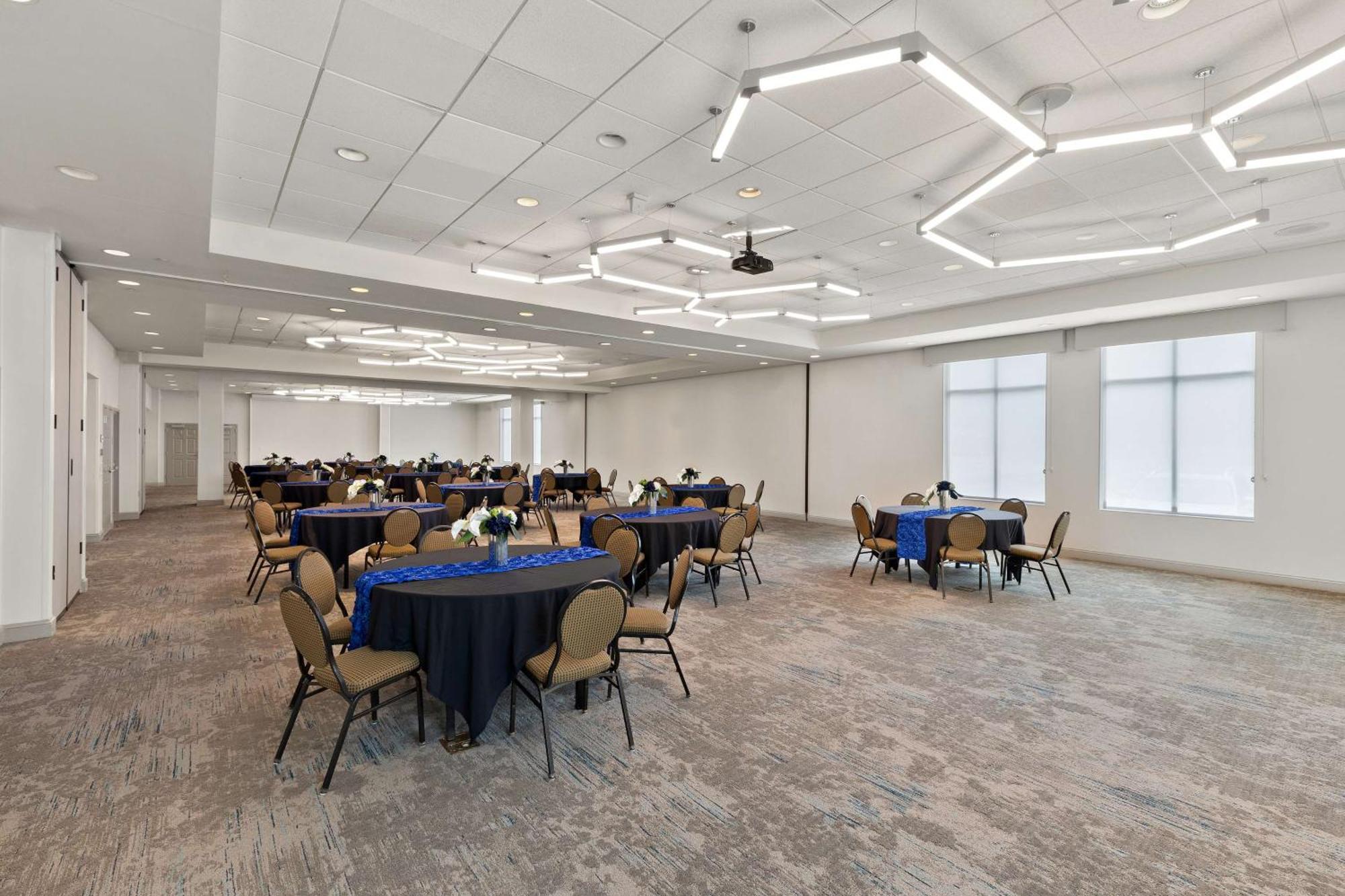 Hilton Garden Inn Atlanta East/Stonecrest Lithonia Exterior photo