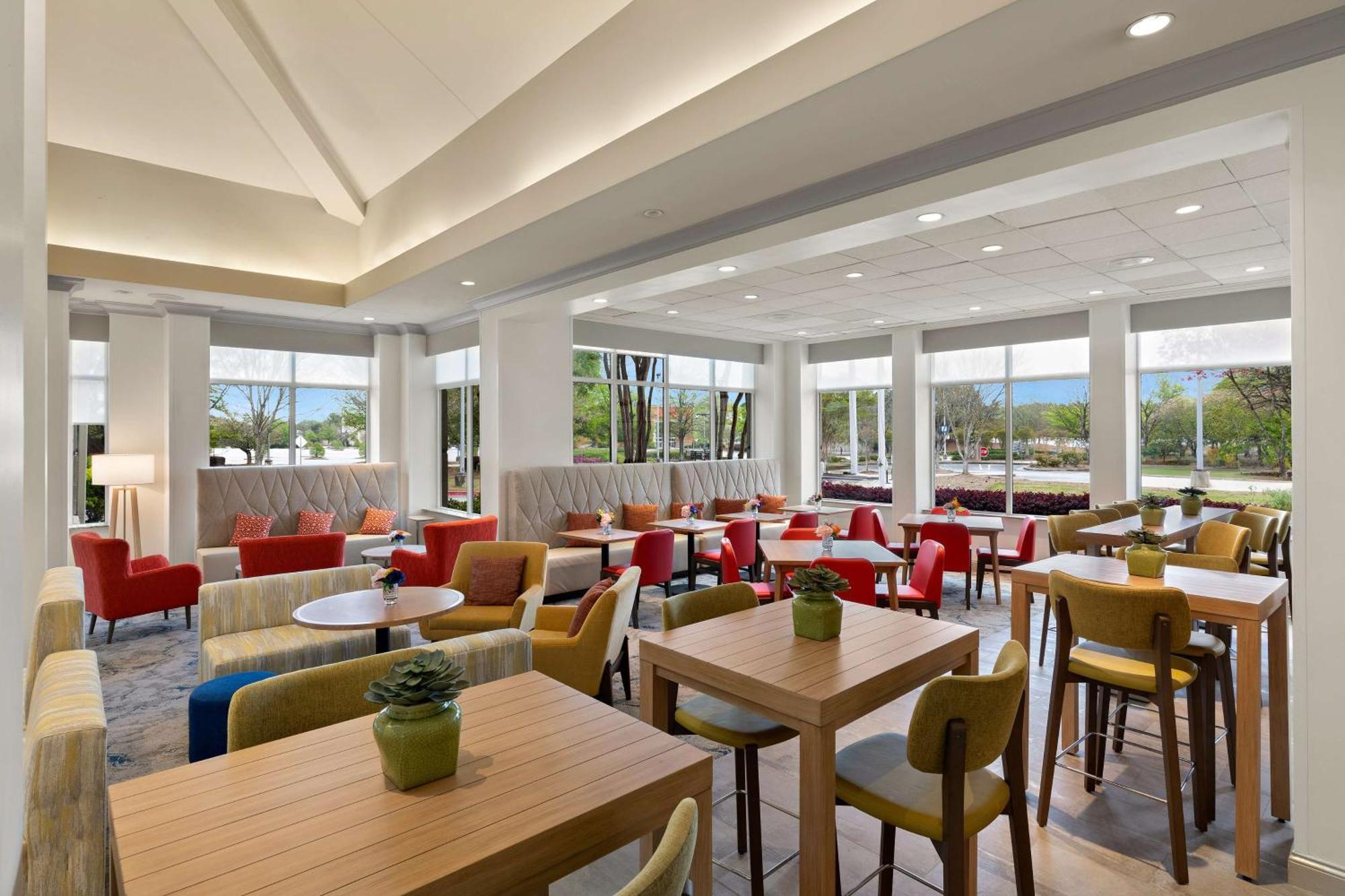 Hilton Garden Inn Atlanta East/Stonecrest Lithonia Exterior photo